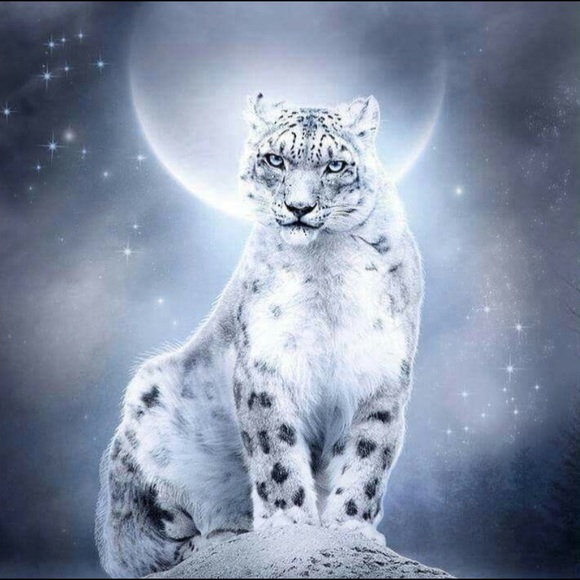 SNOW LEOPARD PENDANT - Picture 3 of 7